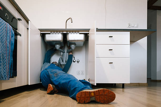 Professional Leak Detection technician working in Cleveland, WI